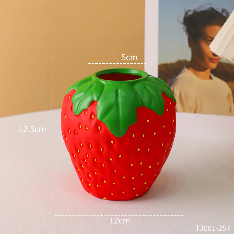 Creative Strawberry-Shaped Vase for Flower Arrangement, Living Room Home Decoration, Decorative Flower Pot