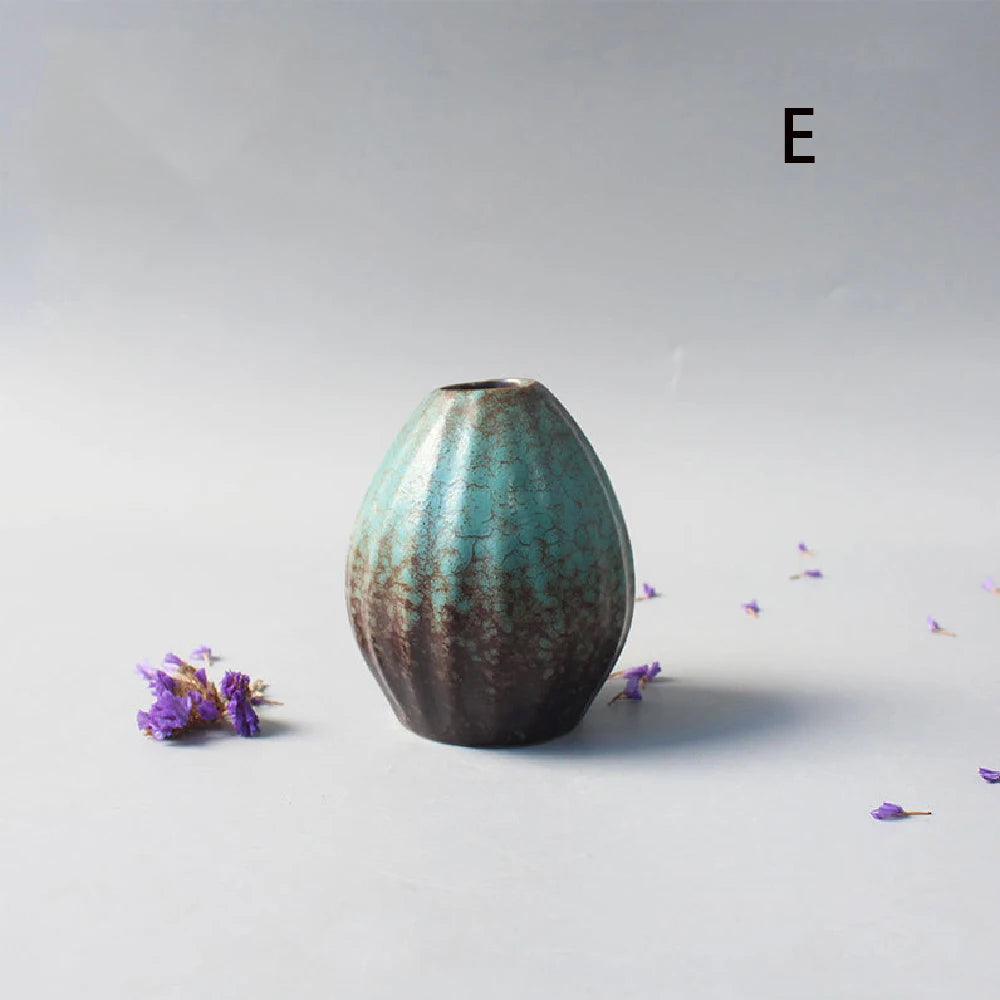 Ceramic Small flower Vase Home Decoration Crafts Tabletop Ornament Simplicity Japanese-style Decoration